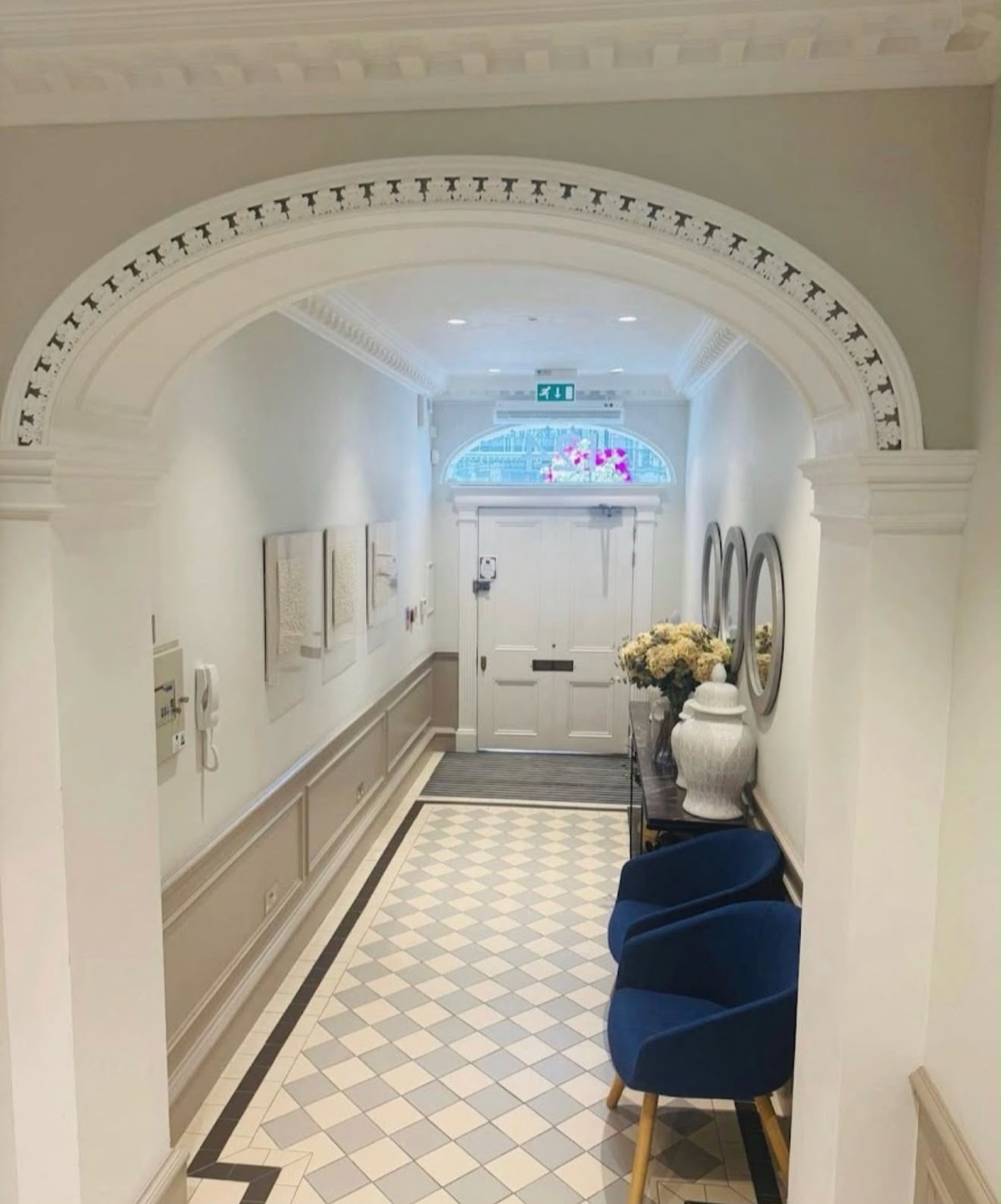 INCENTRE London — entrance at 124 Wigmore Street